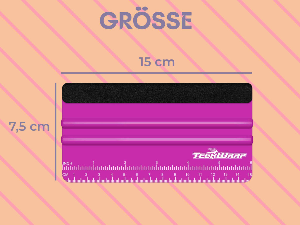 Größenübersicht der TeckWrap Craft Rakel: 15 x 7,5 cm mit integrierter Skala – kompakt und handlich.