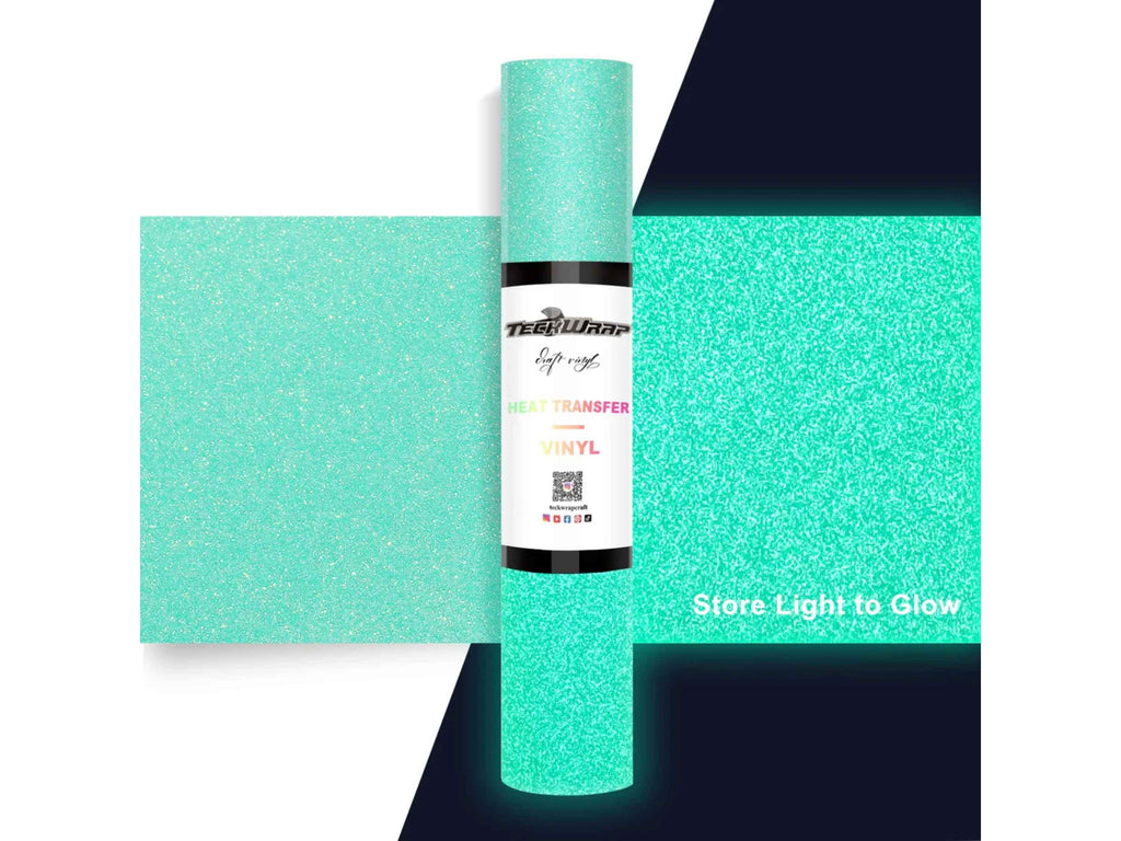 Glow-in-the-Dark HTV in Tiffany von TeckWrap Craft – glitzernde Weltraum-Motive leuchten im Dunkeln